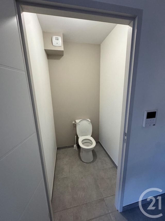 Appartement F2 à louer - 2 pièces - 42.43 m2 - LUC LA PRIMAUBE - 12 - MIDI-PYRENEES - Century 21 Foch Immobilier