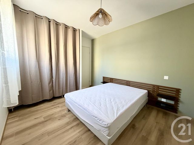 Appartement F2 à louer - 2 pièces - 42.43 m2 - LUC LA PRIMAUBE - 12 - MIDI-PYRENEES - Century 21 Foch Immobilier