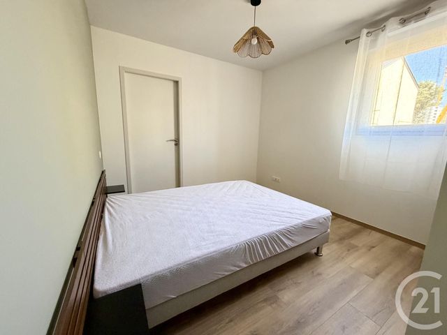 Appartement F2 à louer - 2 pièces - 42.43 m2 - LUC LA PRIMAUBE - 12 - MIDI-PYRENEES - Century 21 Foch Immobilier