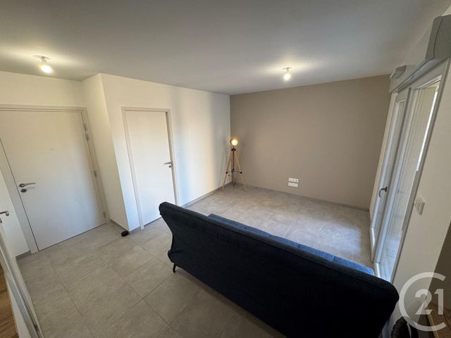 Appartement F2 à louer - 2 pièces - 42.43 m2 - LUC LA PRIMAUBE - 12 - MIDI-PYRENEES - Century 21 Foch Immobilier
