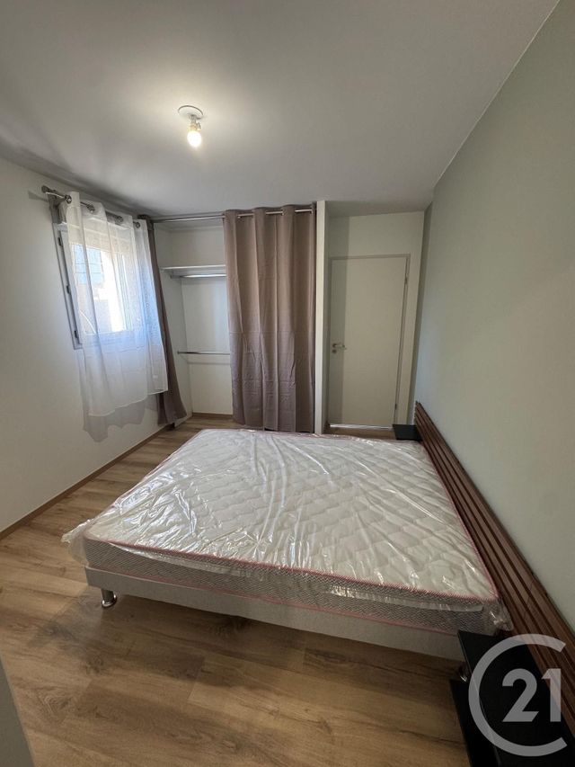 Appartement F2 à louer - 2 pièces - 42.43 m2 - LUC LA PRIMAUBE - 12 - MIDI-PYRENEES - Century 21 Foch Immobilier