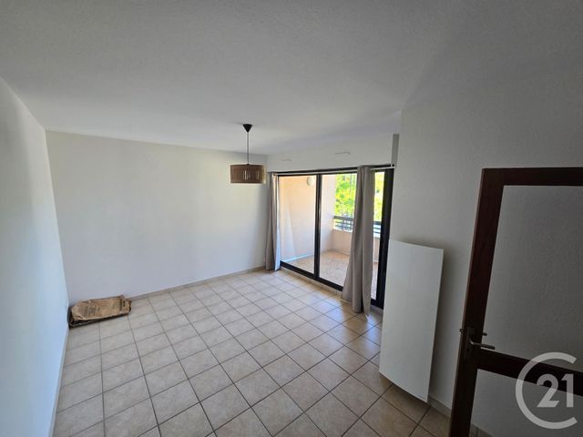Appartement F2 à louer - 2 pièces - 39.15 m2 - BOZOULS - 12 - MIDI-PYRENEES - Century 21 Foch Immobilier