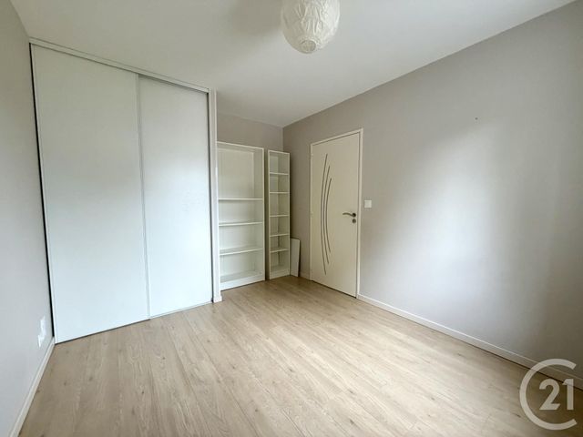 maison à louer - 4 pièces - 133.0 m2 - CALMONT - 12 - MIDI-PYRENEES - Century 21 Foch Immobilier