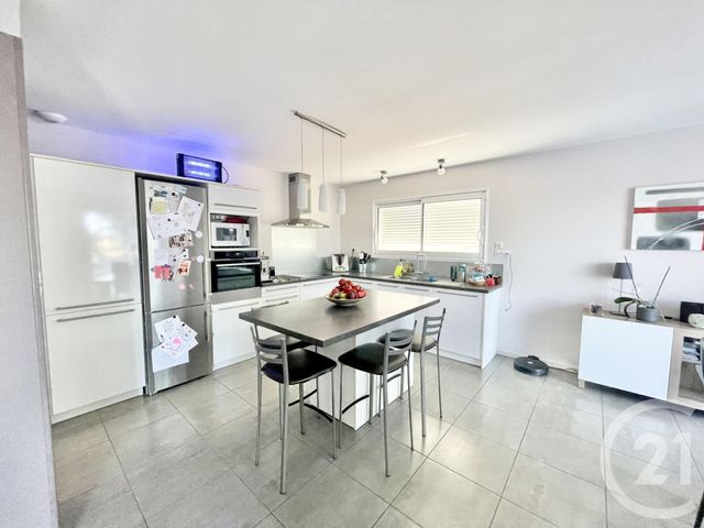 maison à louer - 4 pièces - 133.0 m2 - CALMONT - 12 - MIDI-PYRENEES - Century 21 Foch Immobilier