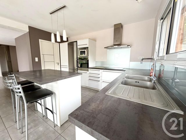 maison à louer - 4 pièces - 133.0 m2 - CALMONT - 12 - MIDI-PYRENEES - Century 21 Foch Immobilier