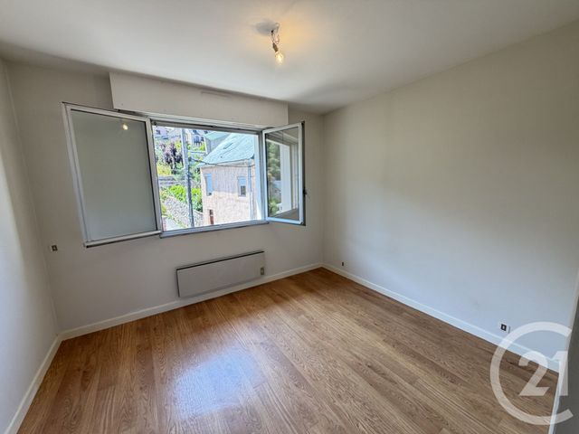 Appartement T4 à vendre - 3 pièces - 83.3 m2 - RODEZ - 12 - MIDI-PYRENEES - Century 21 Foch Immobilier