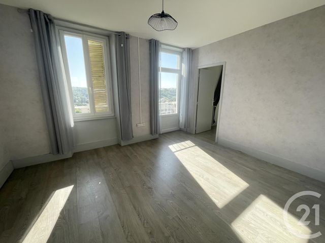 Appartement T2 à louer - 3 pièces - 76.0 m2 - RODEZ - 12 - MIDI-PYRENEES - Century 21 Foch Immobilier