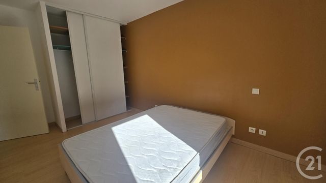 Appartement T2 à louer - 2 pièces - 55.82 m2 - LE MONASTERE - 12 - MIDI-PYRENEES - Century 21 Foch Immobilier