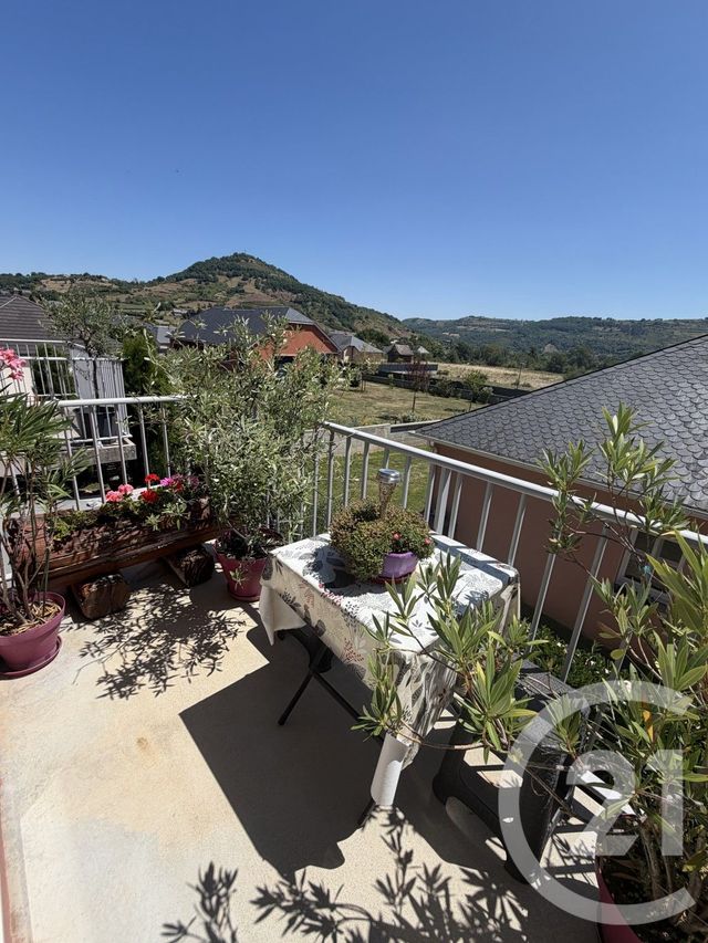 Appartement T2 à vendre - 2 pièces - 48.87 m2 - ST CHRISTOPHE VALLON - 12 - MIDI-PYRENEES - Century 21 Foch Immobilier