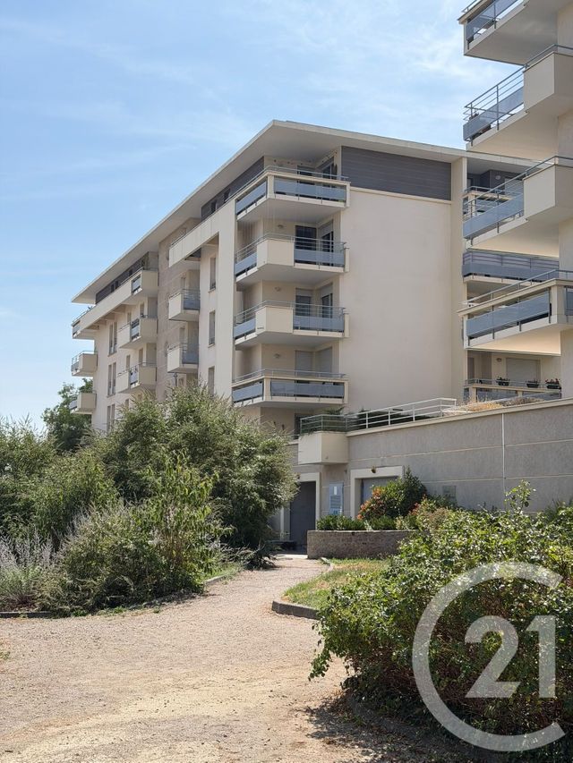 Appartement T2 à vendre - 2 pièces - 45.36 m2 - RODEZ - 12 - MIDI-PYRENEES - Century 21 Foch Immobilier