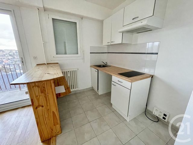 Appartement F2 à louer - 2 pièces - 38.0 m2 - RODEZ - 12 - MIDI-PYRENEES - Century 21 Foch Immobilier