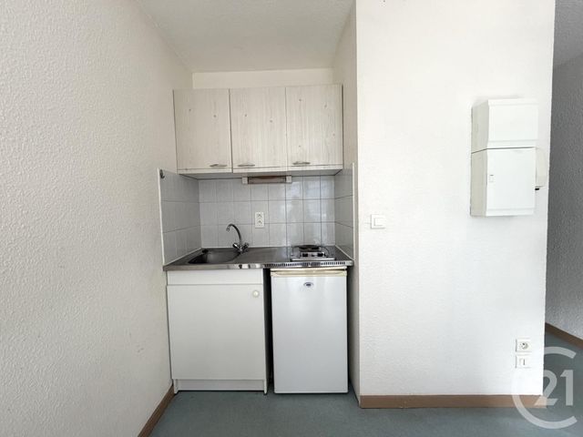 Appartement Studio à louer - 1 pièce - 18.0 m2 - RODEZ - 12 - MIDI-PYRENEES - Century 21 Foch Immobilier