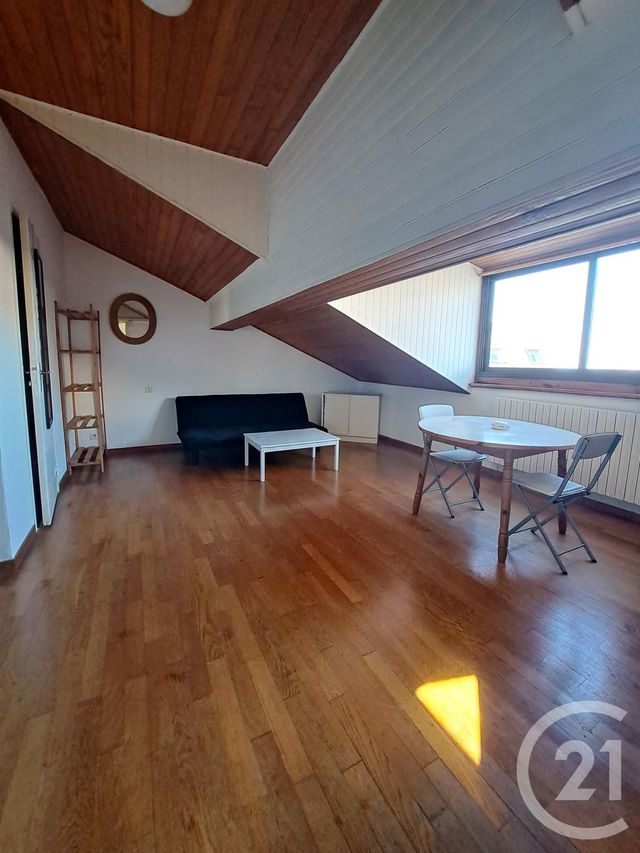 Appartement F1 à louer - 1 pièce - 17.69 m2 - RODEZ - 12 - MIDI-PYRENEES - Century 21 Foch Immobilier