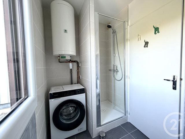 Appartement F1 à louer - 1 pièce - 19.0 m2 - RODEZ - 12 - MIDI-PYRENEES - Century 21 Foch Immobilier