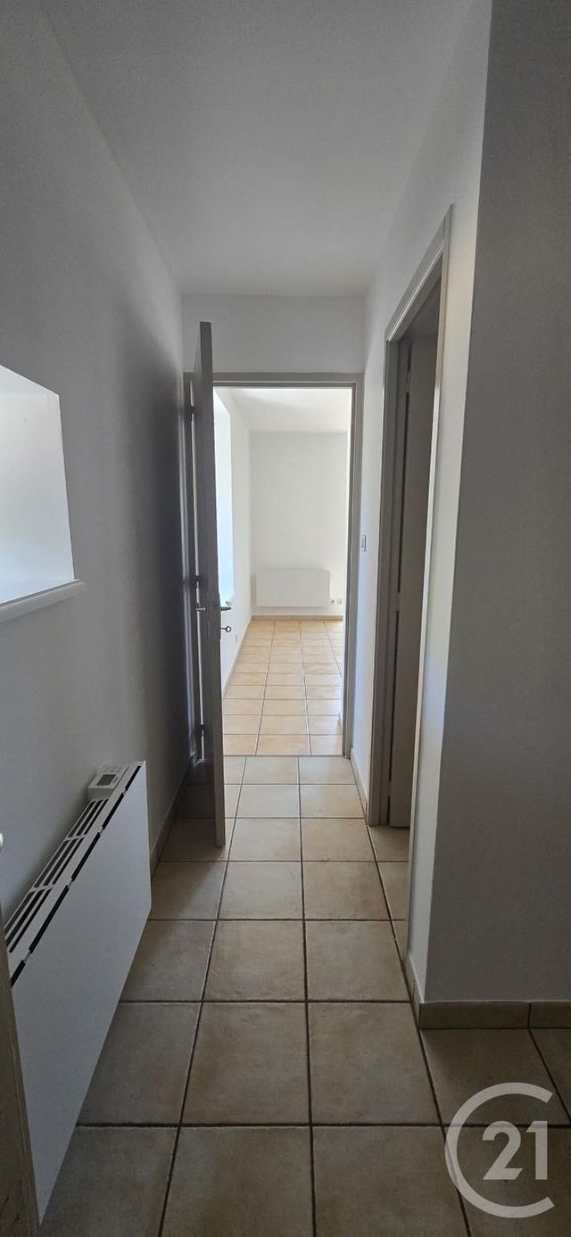maison à louer - 3 pièces - 69.87 m2 - ONET LE CHATEAU - 12 - MIDI-PYRENEES - Century 21 Foch Immobilier