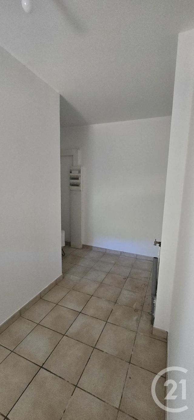 maison à louer - 3 pièces - 69.87 m2 - ONET LE CHATEAU - 12 - MIDI-PYRENEES - Century 21 Foch Immobilier