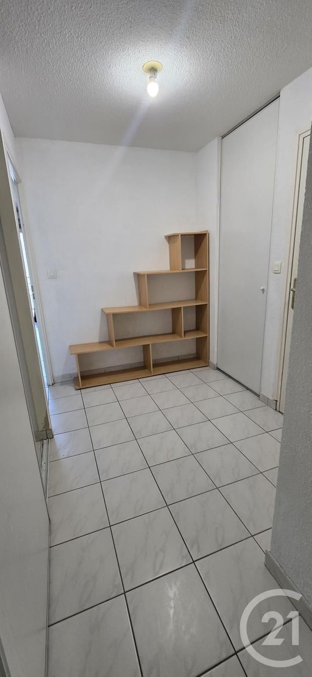 Appartement F3 à louer - 3 pièces - 67.0 m2 - RODEZ - 12 - MIDI-PYRENEES - Century 21 Foch Immobilier
