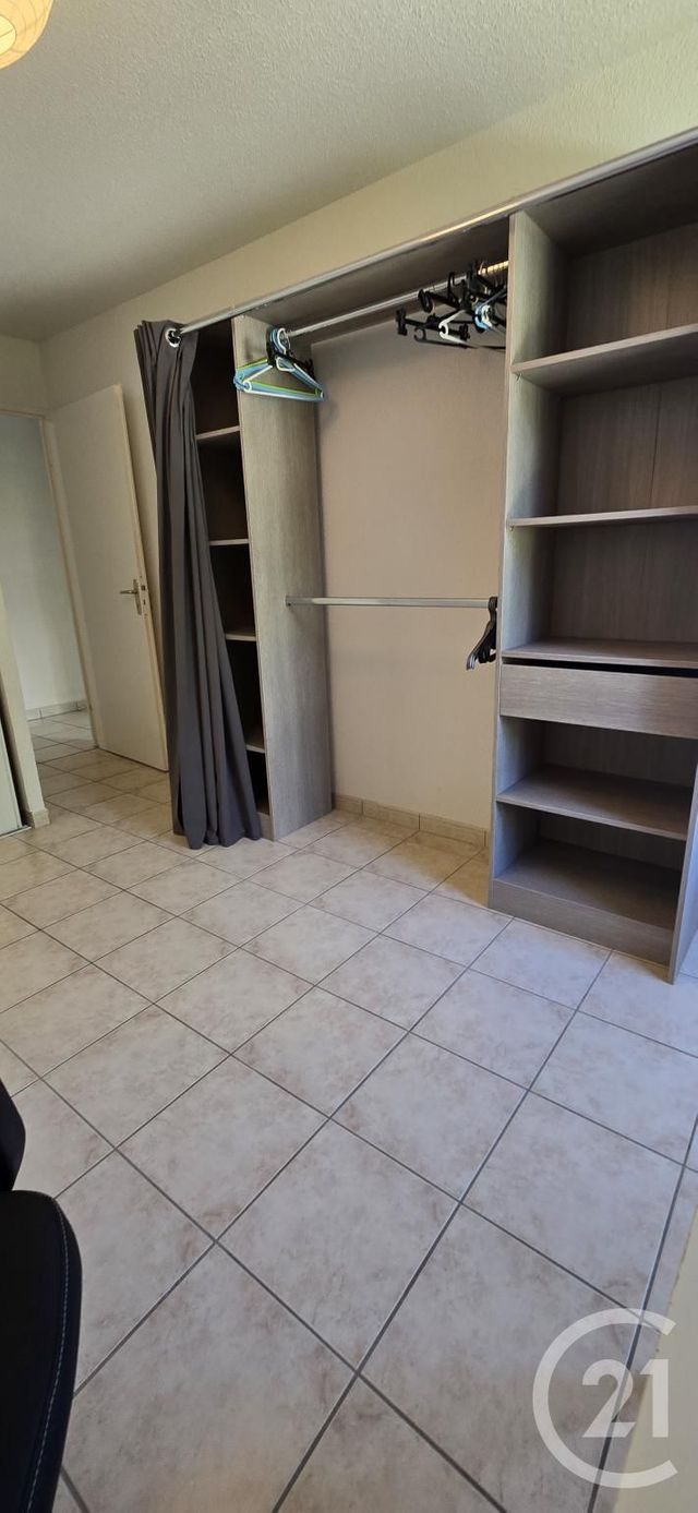 Appartement F3 à louer - 3 pièces - 67.0 m2 - RODEZ - 12 - MIDI-PYRENEES - Century 21 Foch Immobilier