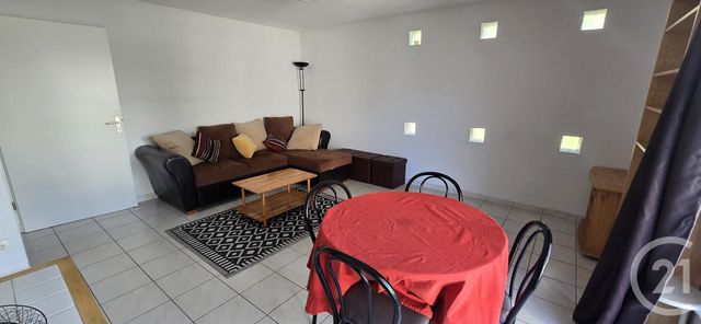 Appartement F3 à louer - 3 pièces - 67.0 m2 - RODEZ - 12 - MIDI-PYRENEES - Century 21 Foch Immobilier