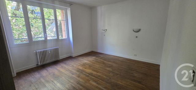 Appartement T3 à louer - 3 pièces - 71.08 m2 - RODEZ - 12 - MIDI-PYRENEES - Century 21 Foch Immobilier