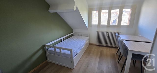 Appartement F1 à louer - 1 pièce - 11.52 m2 - RODEZ - 12 - MIDI-PYRENEES - Century 21 Foch Immobilier