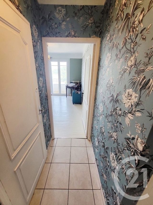 Appartement T3 à vendre - 3 pièces - 67.7 m2 - RODEZ - 12 - MIDI-PYRENEES - Century 21 Foch Immobilier