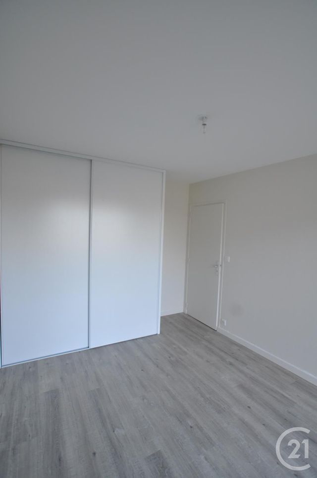 Appartement F3 à louer - 3 pièces - 67.39 m2 - RODEZ - 12 - MIDI-PYRENEES - Century 21 Foch Immobilier