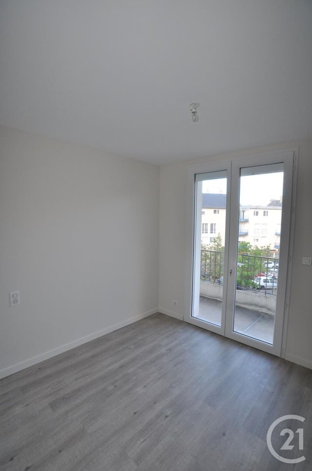 Appartement F3 à louer - 3 pièces - 67.39 m2 - RODEZ - 12 - MIDI-PYRENEES - Century 21 Foch Immobilier