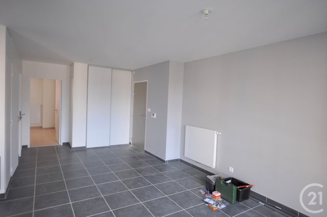 Appartement F2 à louer - 2 pièces - 48.36 m2 - RODEZ - 12 - MIDI-PYRENEES - Century 21 Foch Immobilier