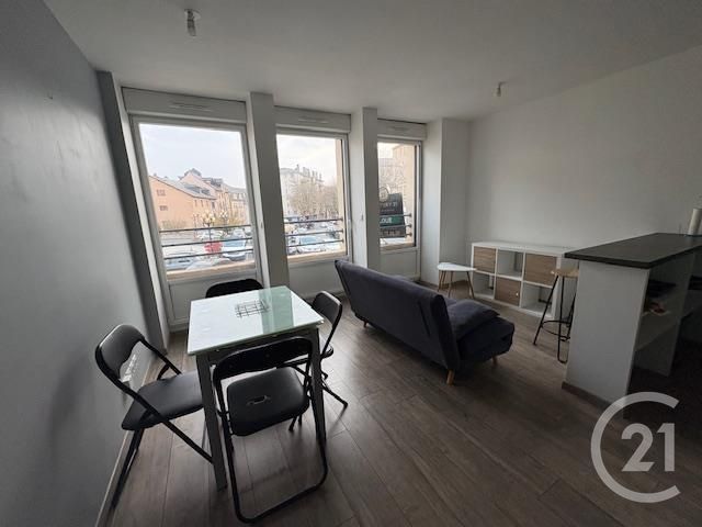 Appartement F1 bis à louer - 2 pièces - 33.25 m2 - RODEZ - 12 - MIDI-PYRENEES - Century 21 Foch Immobilier