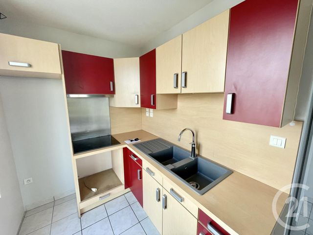 Appartement F2 à louer - 2 pièces - 51.6 m2 - RODEZ - 12 - MIDI-PYRENEES - Century 21 Foch Immobilier