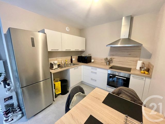 Appartement à louer - 2 pièces - 44.0 m2 - LE MONASTERE - 12 - MIDI-PYRENEES - Century 21 Foch Immobilier