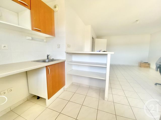 Appartement F2 à louer - 2 pièces - 44.36 m2 - RODEZ - 12 - MIDI-PYRENEES - Century 21 Foch Immobilier