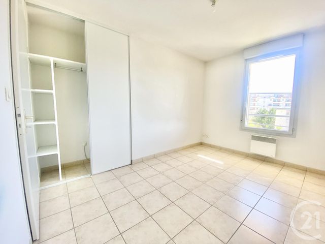 Appartement F2 à louer - 2 pièces - 44.36 m2 - RODEZ - 12 - MIDI-PYRENEES - Century 21 Foch Immobilier