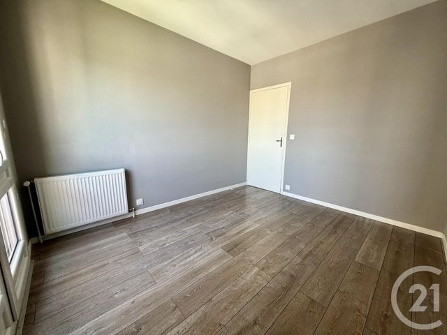 Appartement F3 à louer - 3 pièces - 68.0 m2 - ONET LE CHATEAU - 12 - MIDI-PYRENEES - Century 21 Foch Immobilier