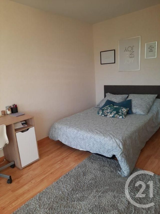 Appartement F3 à louer - 3 pièces - 62.25 m2 - RODEZ - 12 - MIDI-PYRENEES - Century 21 Foch Immobilier