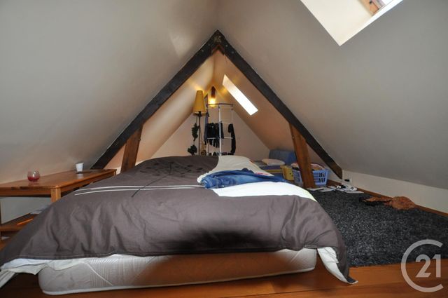 Appartement Triplex à louer - 3 pièces - 67.33 m2 - RODEZ - 12 - MIDI-PYRENEES - Century 21 Foch Immobilier