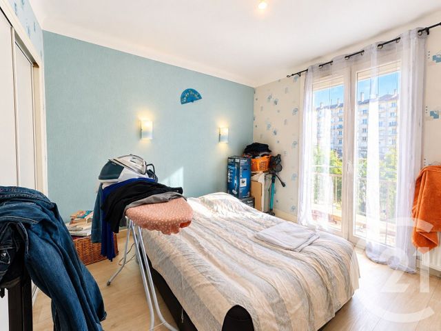 Appartement T3 à vendre - 3 pièces - 53.66 m2 - RODEZ - 12 - MIDI-PYRENEES - Century 21 Foch Immobilier