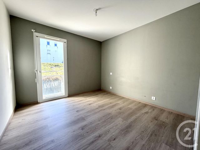 Appartement F2 à louer - 2 pièces - 48.89 m2 - ONET LE CHATEAU - 12 - MIDI-PYRENEES - Century 21 Foch Immobilier