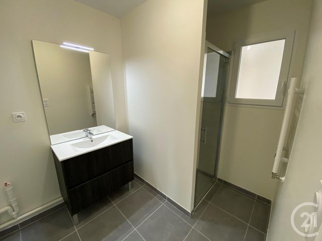 Appartement F2 à louer - 2 pièces - 48.89 m2 - ONET LE CHATEAU - 12 - MIDI-PYRENEES - Century 21 Foch Immobilier
