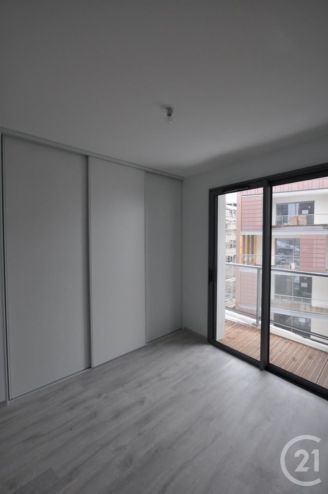Appartement F3 à louer - 3 pièces - 69.72 m2 - RODEZ - 12 - MIDI-PYRENEES - Century 21 Foch Immobilier