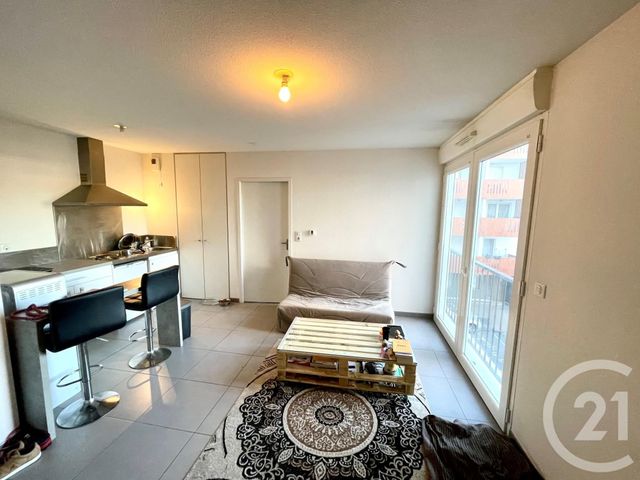 Appartement F1 bis à louer - 2 pièces - 34.87 m2 - RODEZ - 12 - MIDI-PYRENEES - Century 21 Foch Immobilier