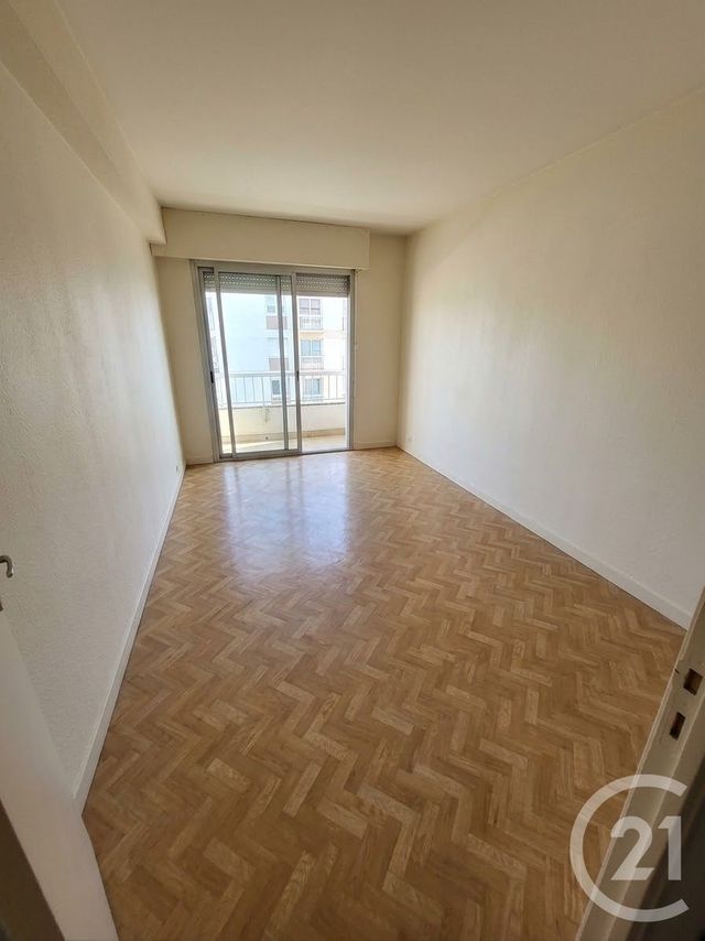 Appartement T4 à vendre - 4 pièces - 107.05 m2 - RODEZ - 12 - MIDI-PYRENEES - Century 21 Foch Immobilier