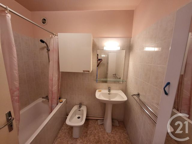 Appartement T4 à vendre - 4 pièces - 107.05 m2 - RODEZ - 12 - MIDI-PYRENEES - Century 21 Foch Immobilier
