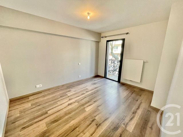 Appartement F1 bis à louer - 2 pièces - 37.25 m2 - RODEZ - 12 - MIDI-PYRENEES - Century 21 Foch Immobilier