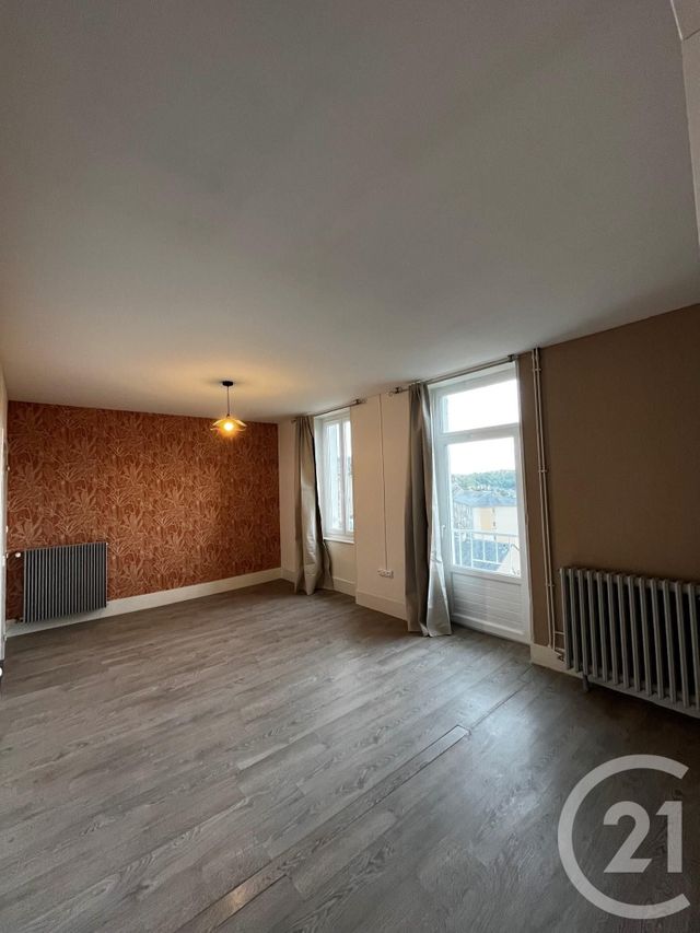 Appartement T2 à louer - 3 pièces - 76.0 m2 - RODEZ - 12 - MIDI-PYRENEES - Century 21 Foch Immobilier