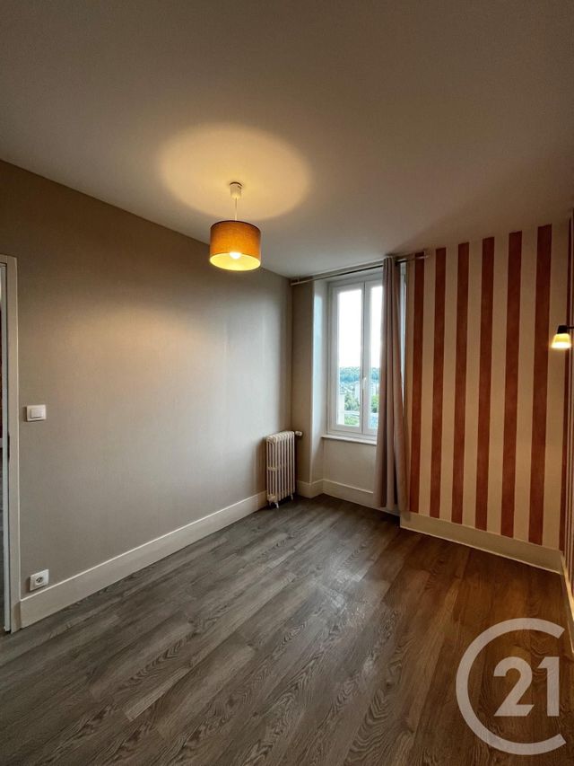 Appartement T2 à louer - 3 pièces - 76.0 m2 - RODEZ - 12 - MIDI-PYRENEES - Century 21 Foch Immobilier
