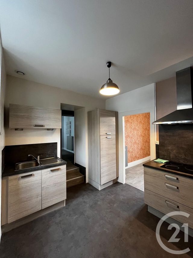 Appartement T2 à louer - 3 pièces - 76.0 m2 - RODEZ - 12 - MIDI-PYRENEES - Century 21 Foch Immobilier