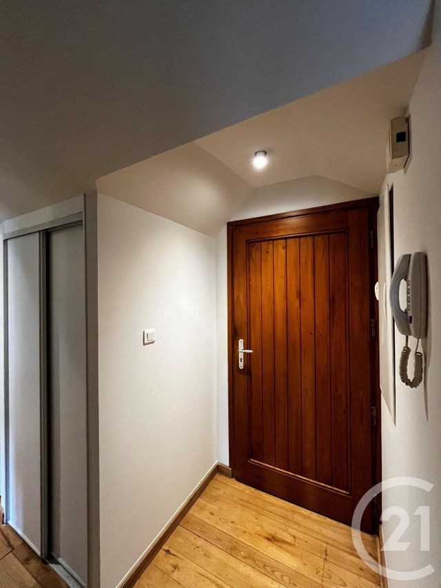 Appartement F2 à louer - 2 pièces - 43.0 m2 - RODEZ - 12 - MIDI-PYRENEES - Century 21 Foch Immobilier