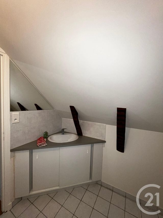 Appartement F2 à louer - 2 pièces - 43.0 m2 - RODEZ - 12 - MIDI-PYRENEES - Century 21 Foch Immobilier